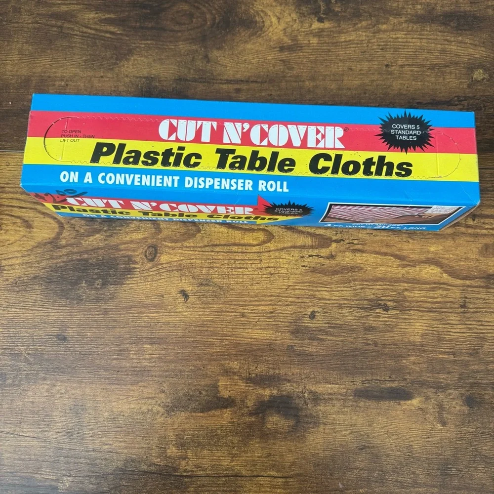 Cut‎ N’ Cover Vintage 1970s Plastic Tablecloth Roll Gingham 4 Ft X 30 Ft NOS